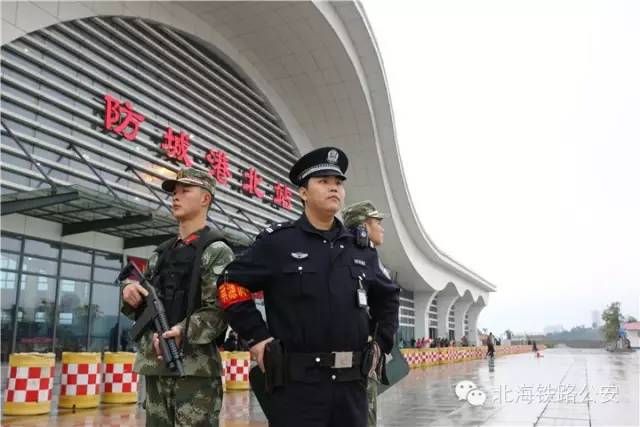 赴越旅游高峰 防城港铁警守护“南大门”