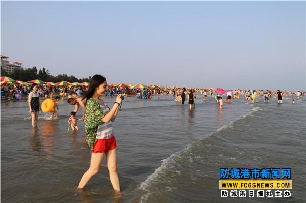 五一假期：两天半26.6万游客涌入防城港江山半岛
