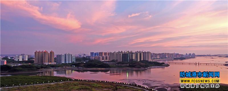 城在海中 海在城中