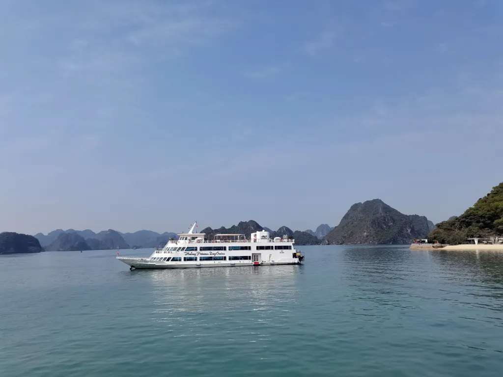 越南下龙湾2天自由行攻略，带你来一场超值的海边探险！
