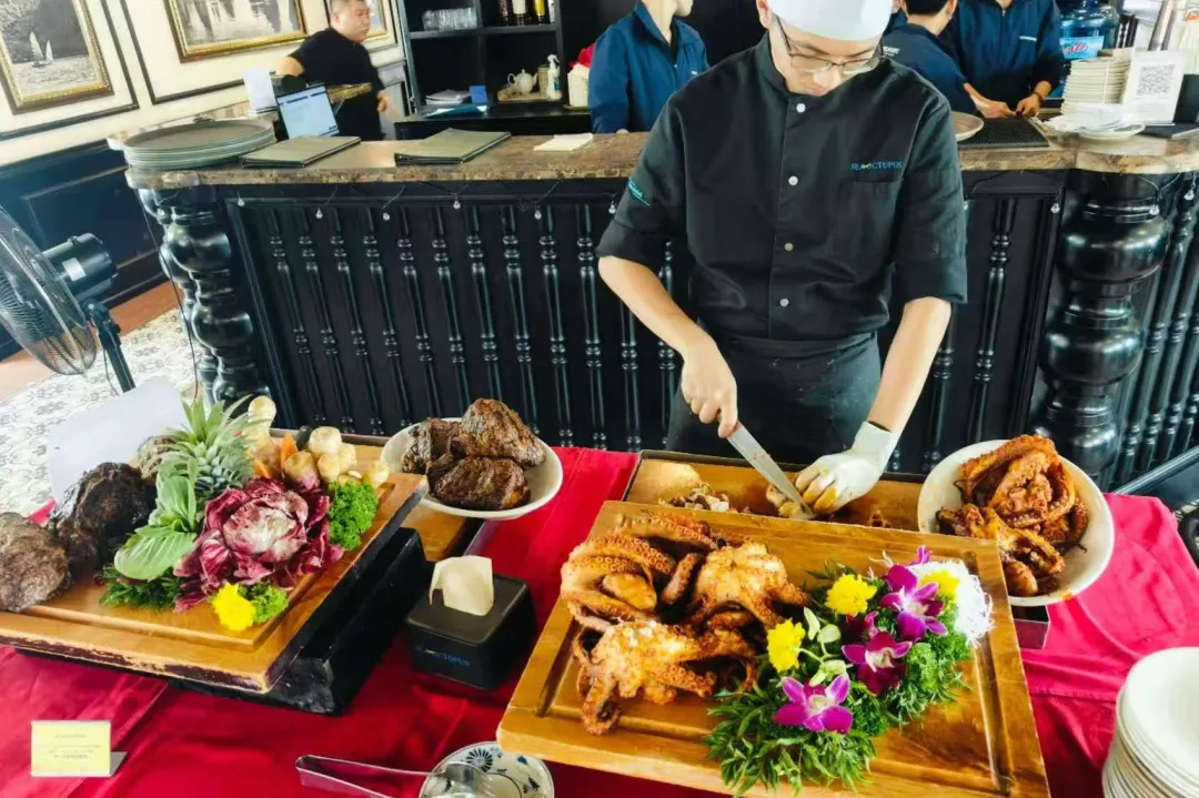 越南下龙湾三天自由行：游轮驶过海上桂林，轻奢时光里的碧海岩诗