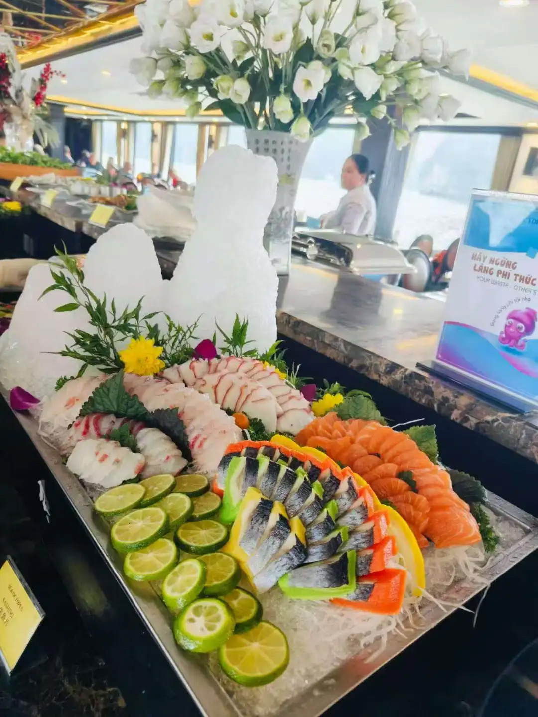 越南下龙湾三天自由行：游轮驶过海上桂林，轻奢时光里的碧海岩诗