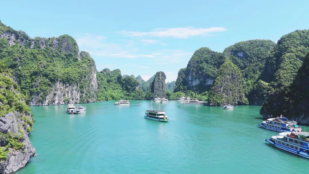 越南北部宝藏旅游目的地：下龙湾、吉婆岛、河内，最佳旅行时间大揭秘