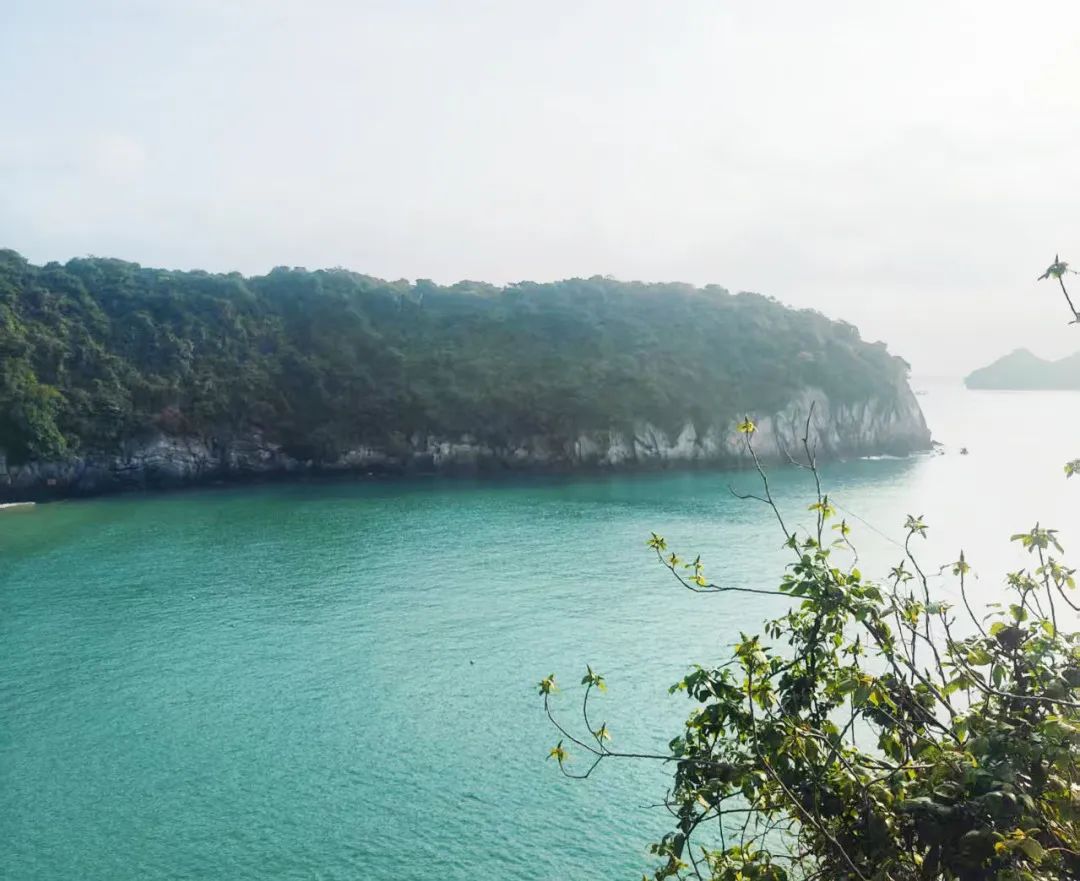 越南吉婆岛：畅享海滩美食盛宴，纵览北部最佳避暑海岛风光