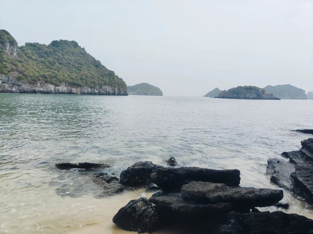 越南吉婆岛：畅享海滩美食盛宴，纵览北部最佳避暑海岛风光