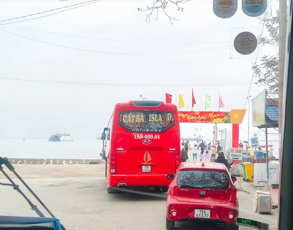 越南吉婆岛探秘之旅：从喀斯特地貌山林到碧蓝海湾的沉浸体验，解锁越南秘境海岛风光