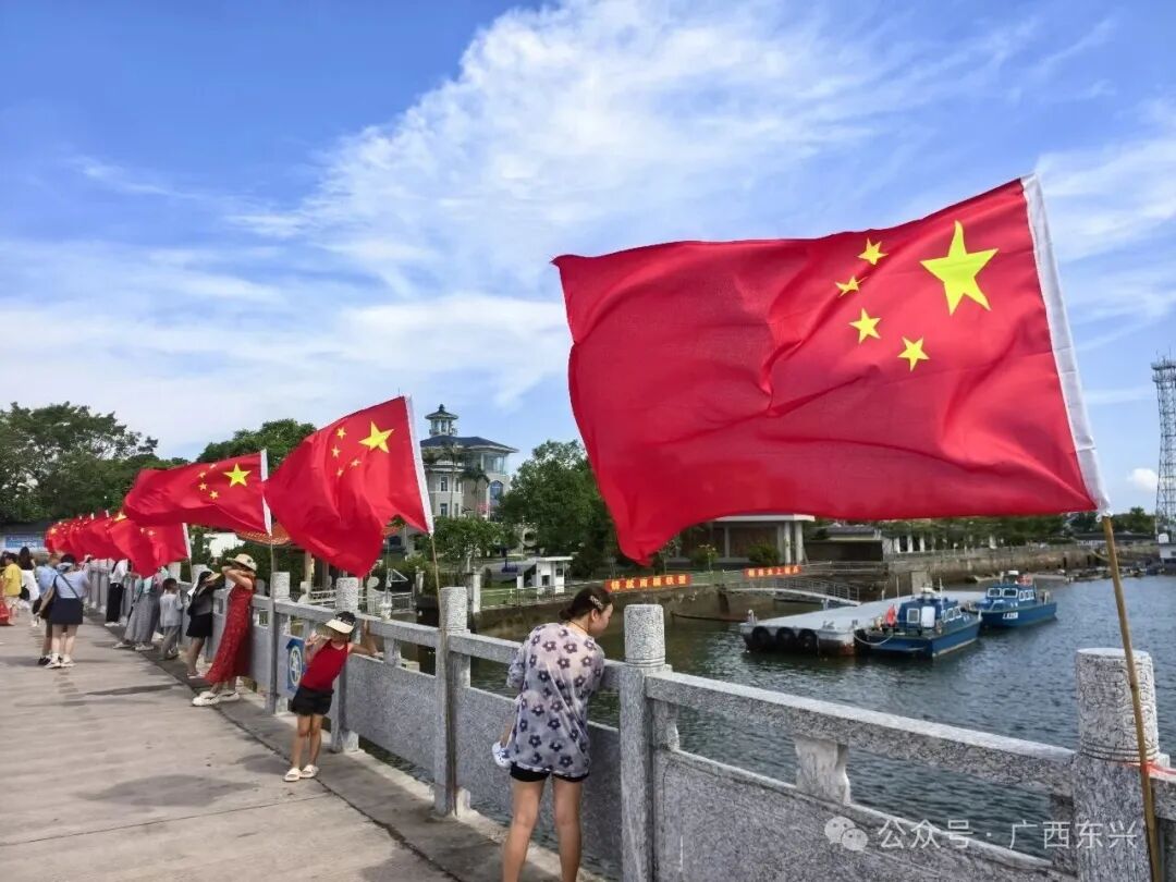 边海游持续升温!东兴旅游市场人气旺
